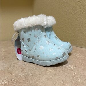 Cat & Jack Light Blue Kids Boots with White Fur Trim